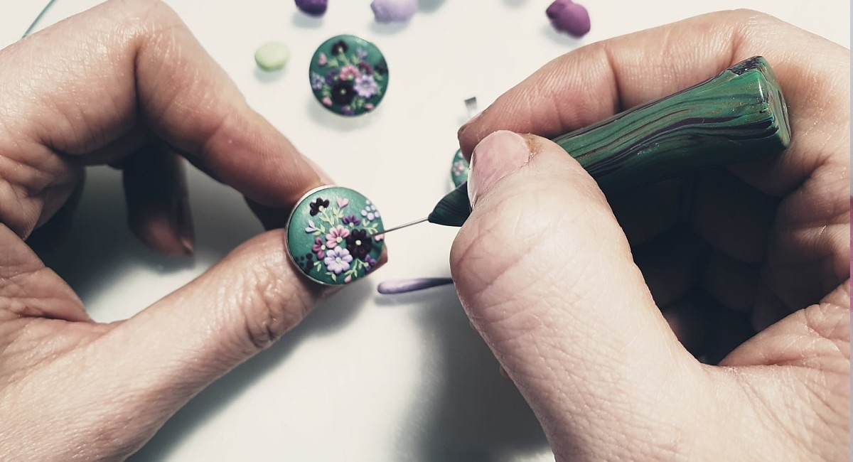 povestea bijuteriilor atellier wearable art