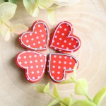 brosa-martisor-love-spots01