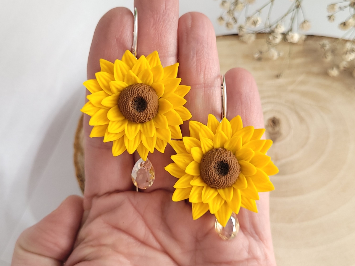 cercei-statement-sunflower-fantasy03